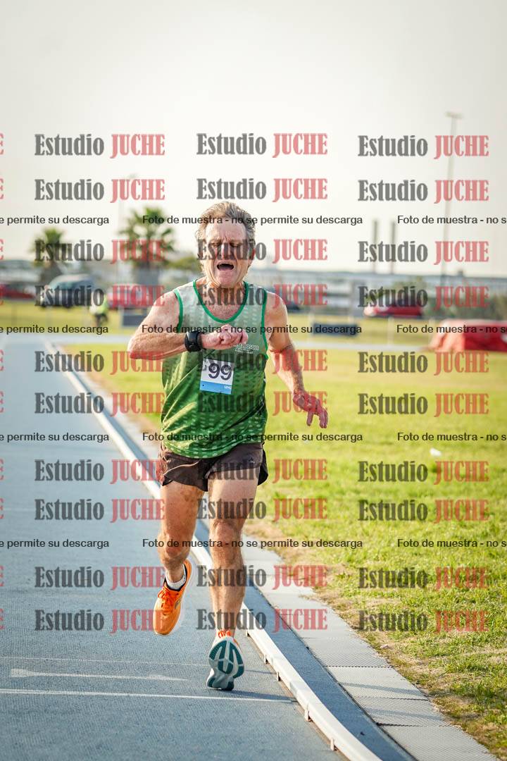 Fotos de los 3000 m llanos de varones