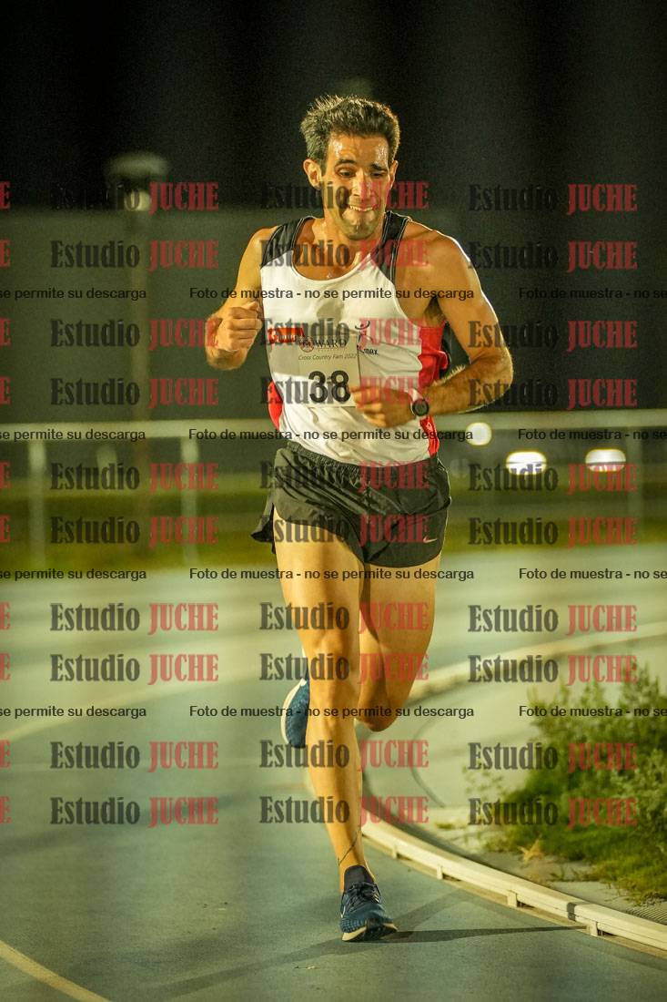 Fotos de los 3000 m llanos de varones