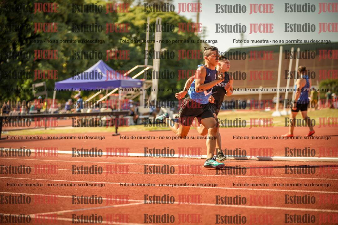 Fotos de los 400 m llanos de varones
