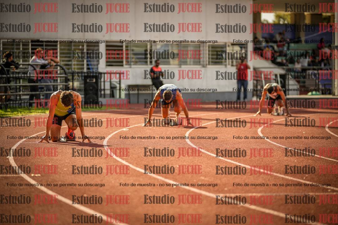 Fotos de los 400 m llanos de varones