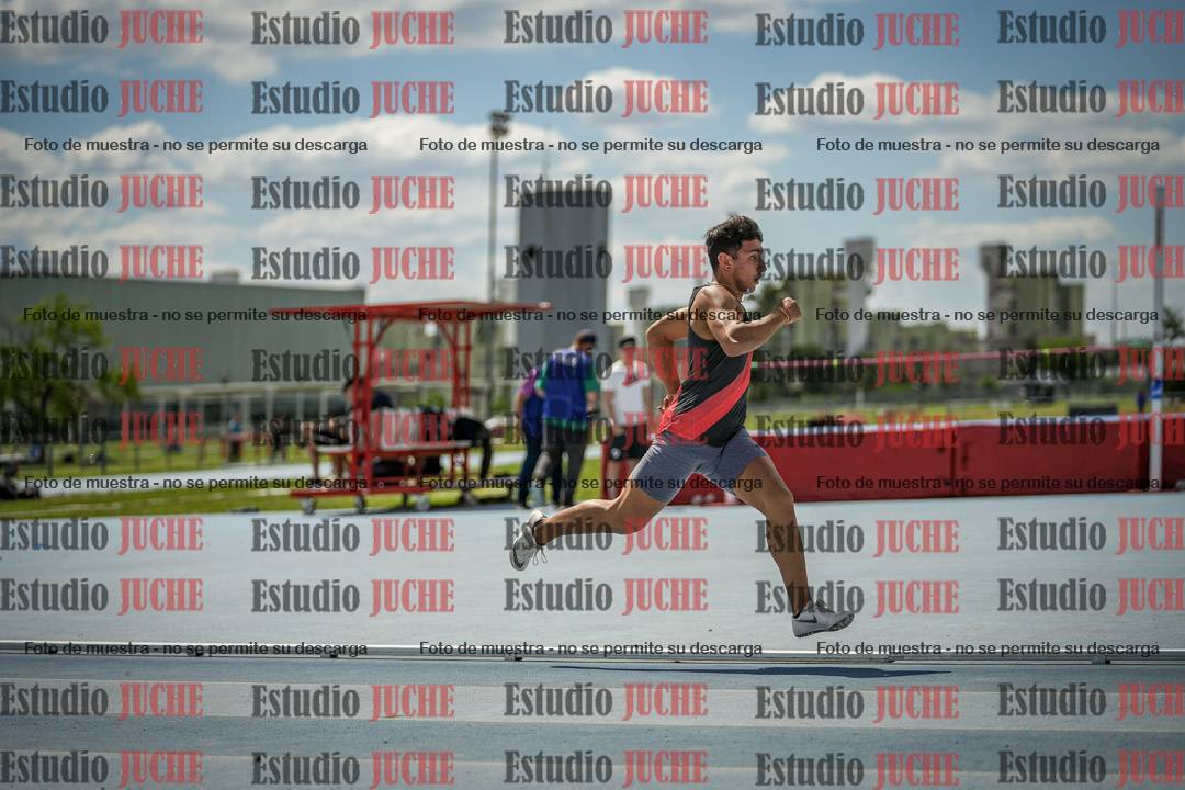 Fotos de los 400 m llanos de varones