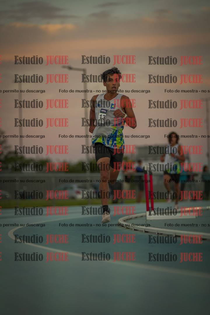 Fotos de los 3000 m llanos de varones