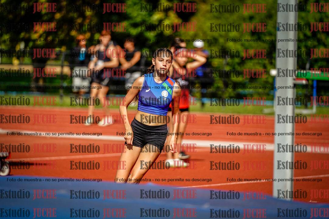 Fotos del salto en alto de mujeres