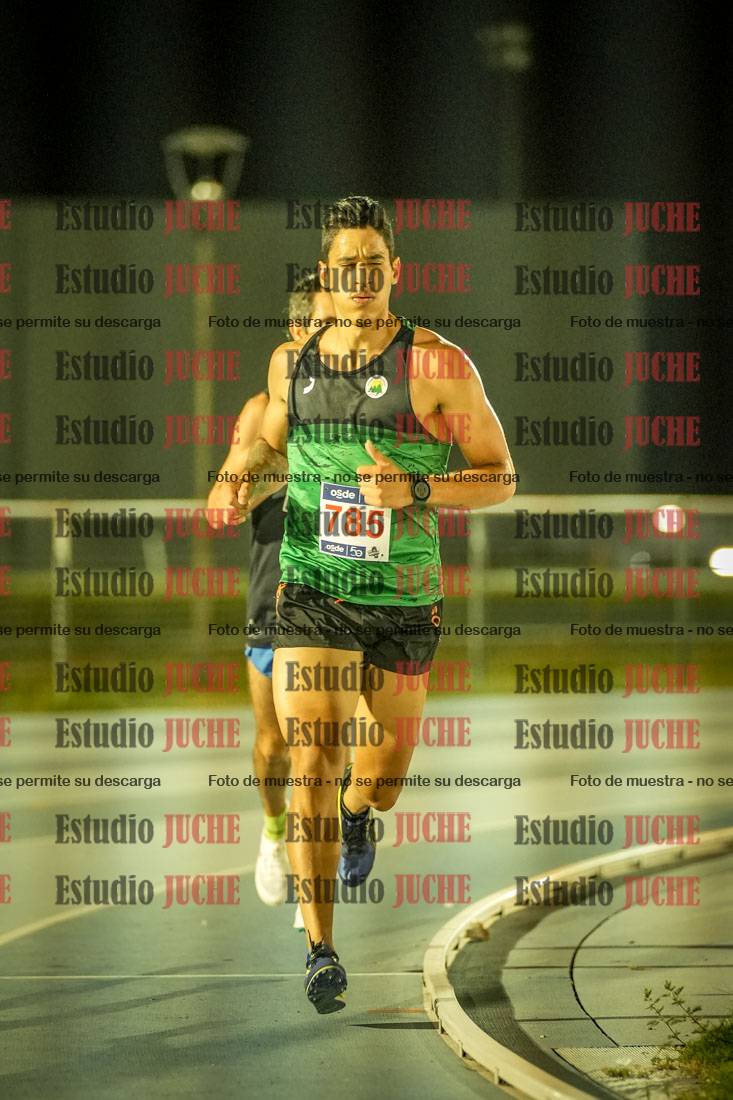 Fotos de los 3000 m llanos de varones