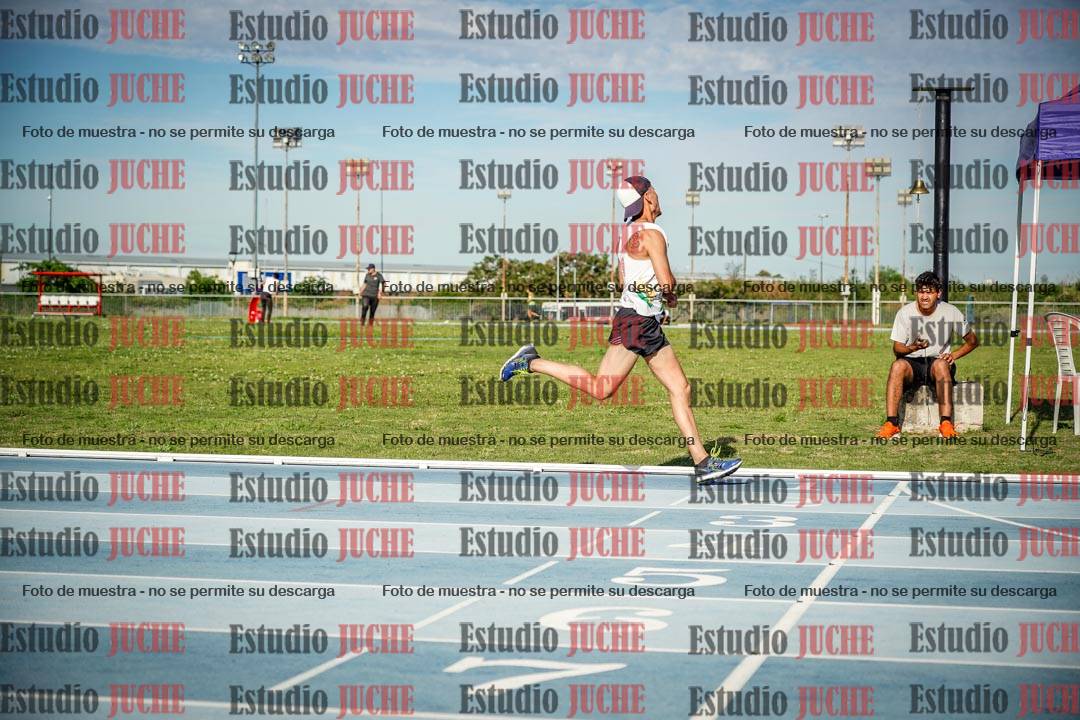 Fotos de los 1500 m llanos de varones