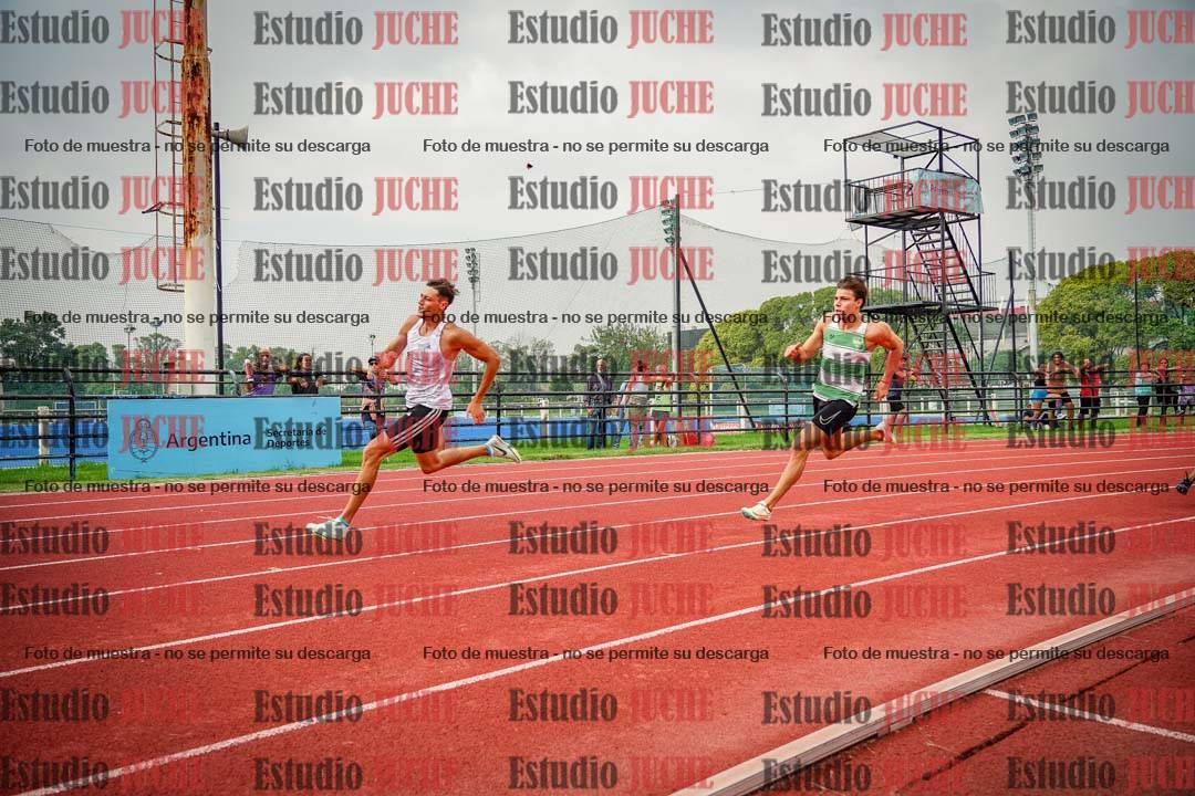 Fotos de los 200 m llanos de varones