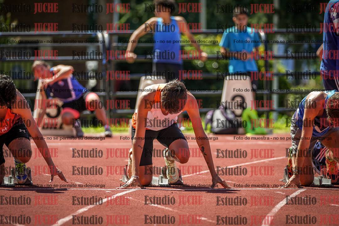 Fotos de los 100 m llanos de varones