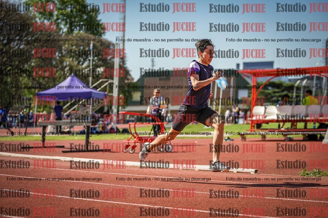 Fotos de los 400 m llanos de varones
