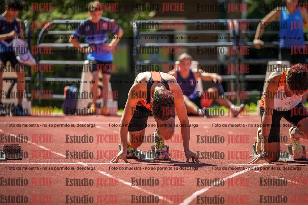Fotos de los 100 m llanos de varones