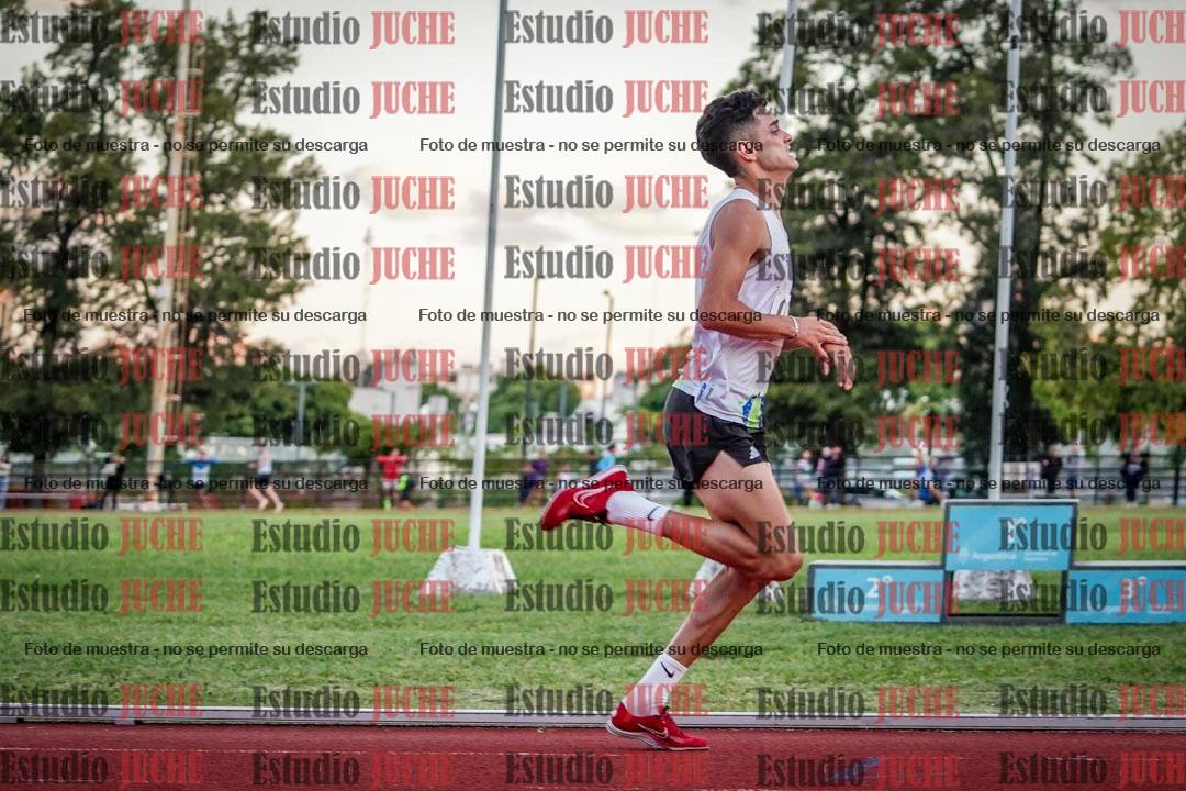 Fotos de los 1500 m llanos de varones