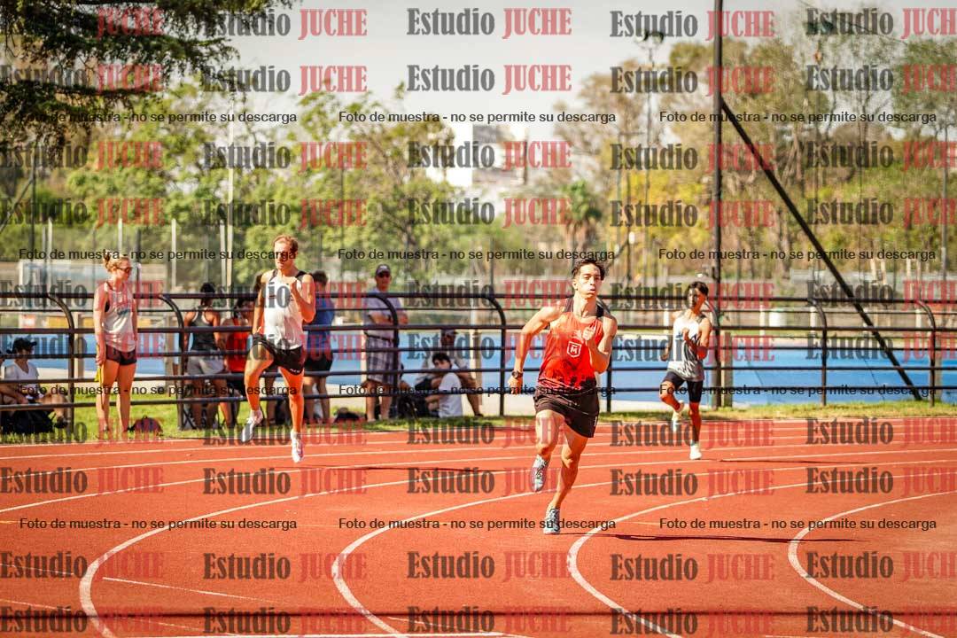 Fotos de los 400 m llanos de varones