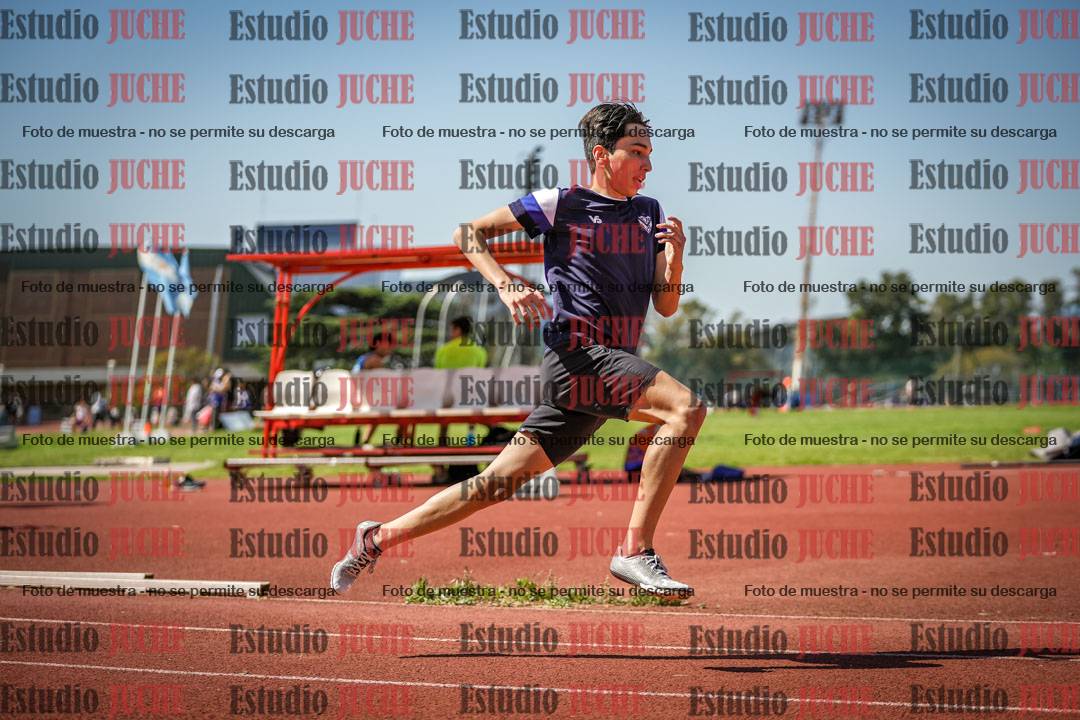 Fotos de los 400 m llanos de varones