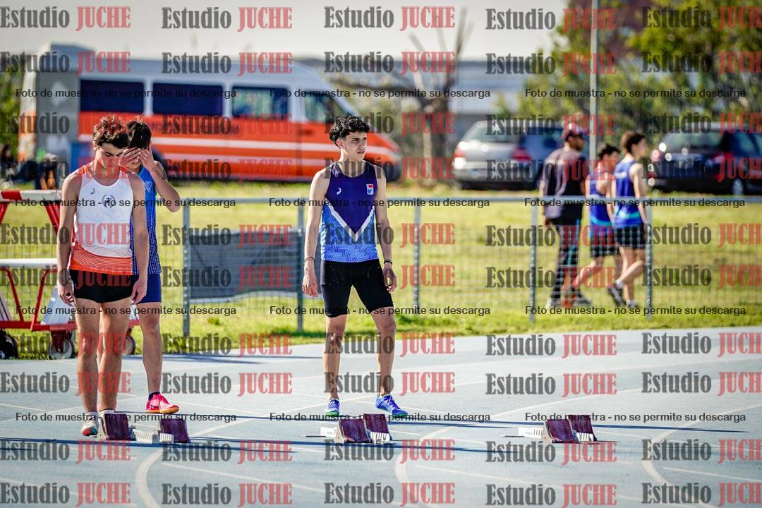 Fotos de los 100 m llanos de varones - FINAL