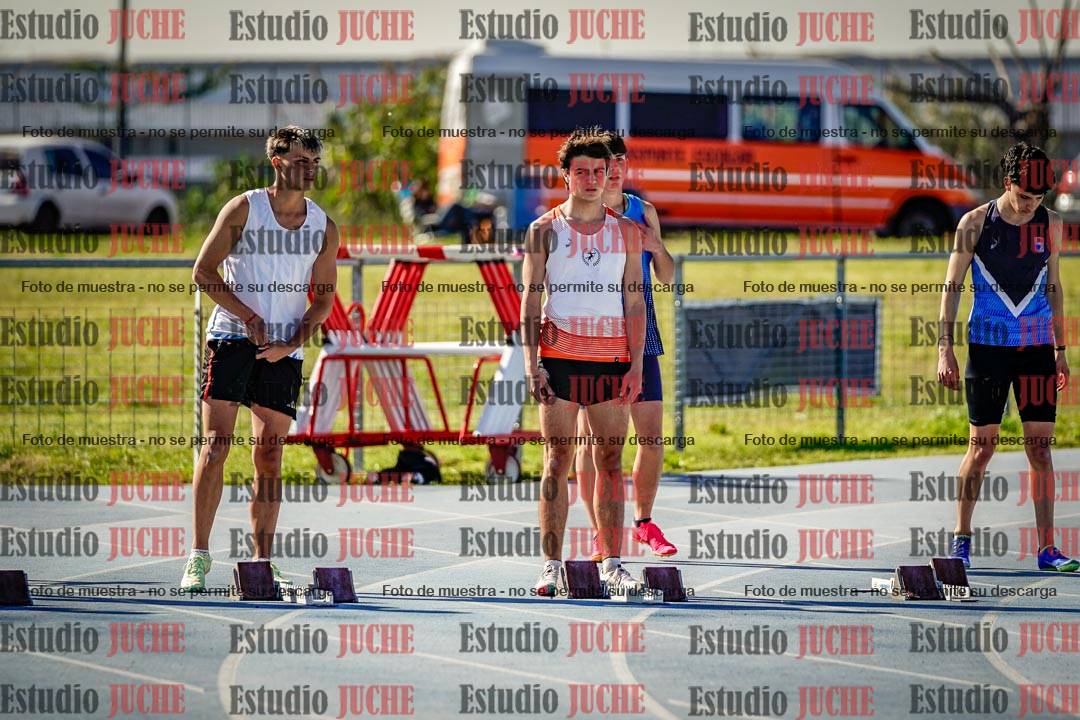 Fotos de los 100 m llanos de varones - FINAL