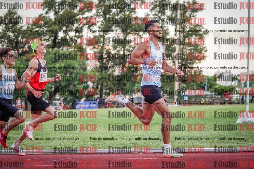 Fotos de los 1500 m llanos de varones