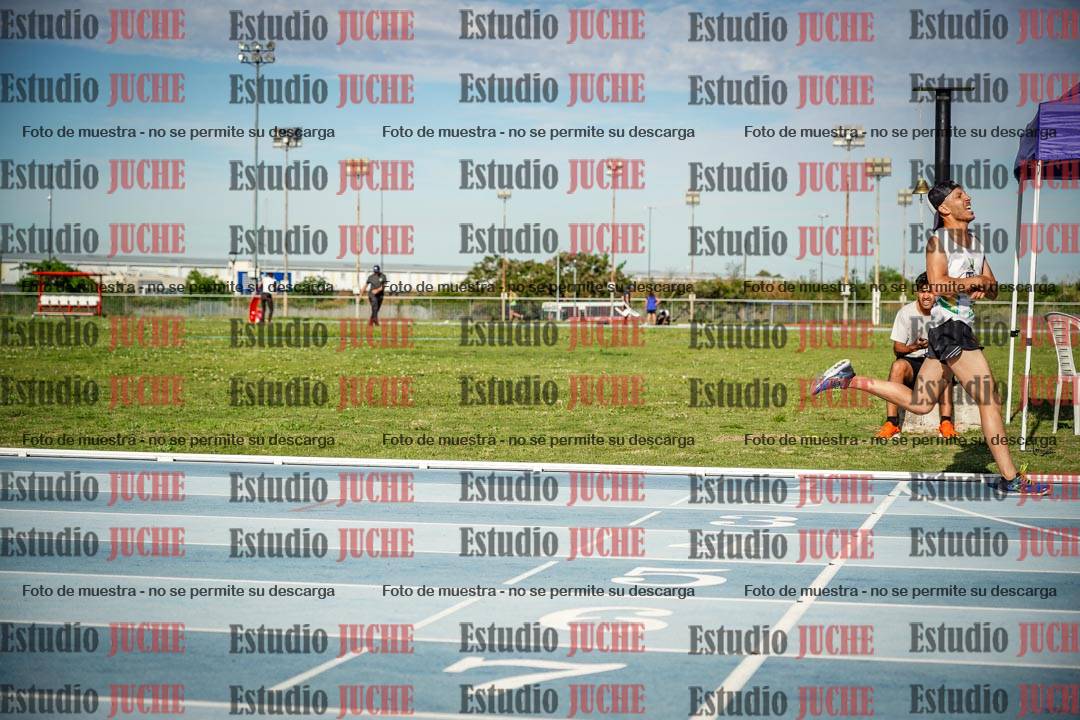 Fotos de los 1500 m llanos de varones