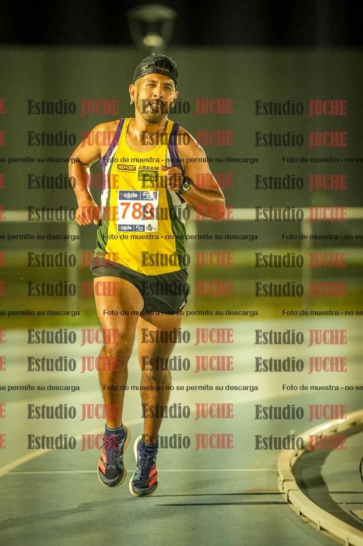Fotos de los 3000 m llanos de varones