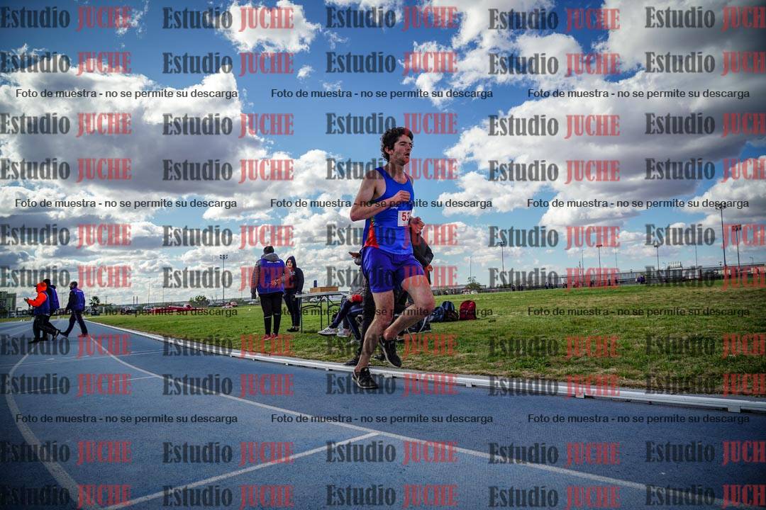 Fotos de los 5000 m llanos de varones