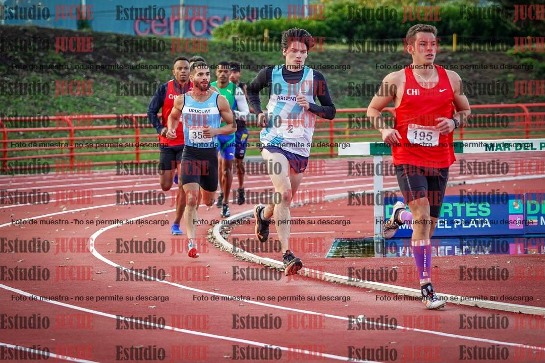 Fotos de los 1500 m llanos de varones - deca 10
