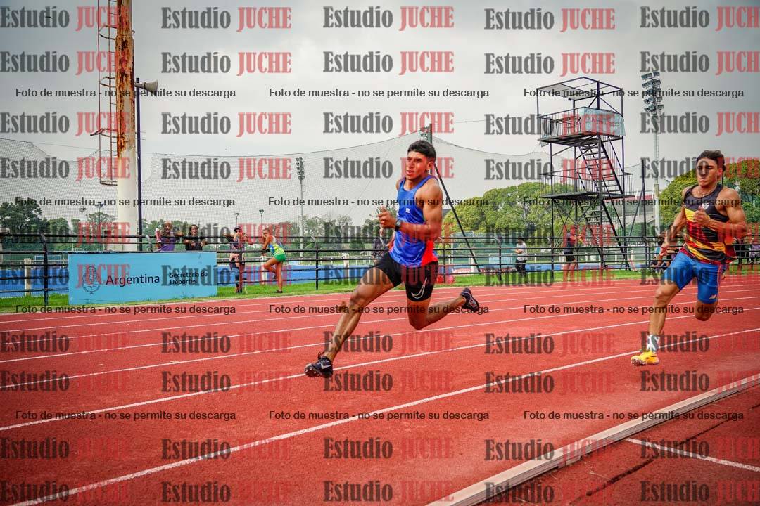 Fotos de los 200 m llanos de varones