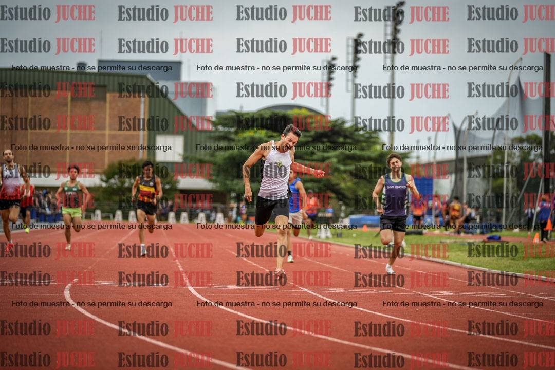 Fotos de los 400 m llanos de varones