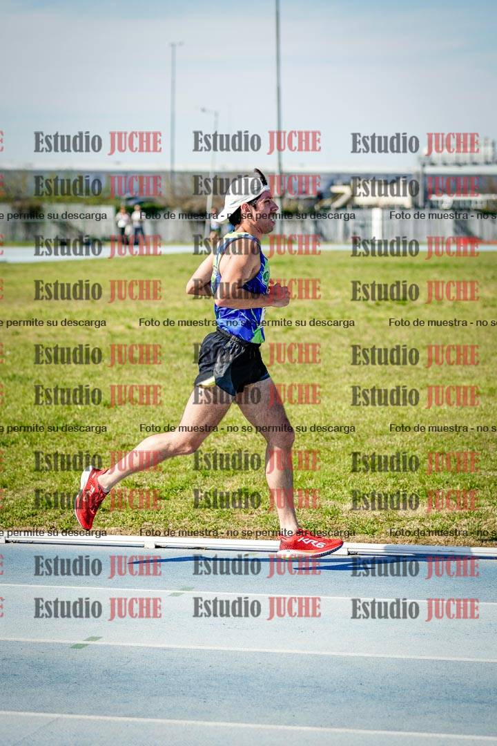 Fotos de los 3000 m llanos de varones