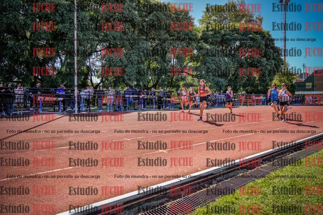 Fotos de los 80 m de mujeres