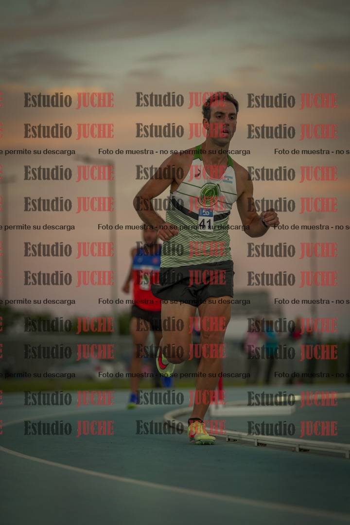 Fotos de los 3000 m llanos de varones