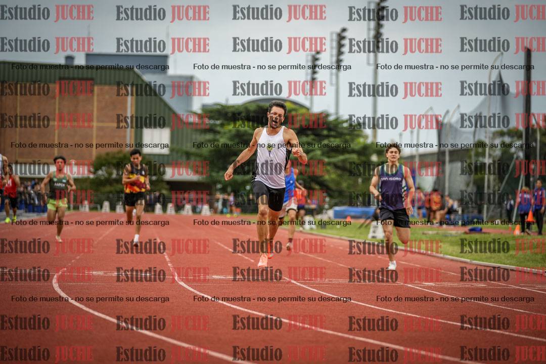 Fotos de los 400 m llanos de varones