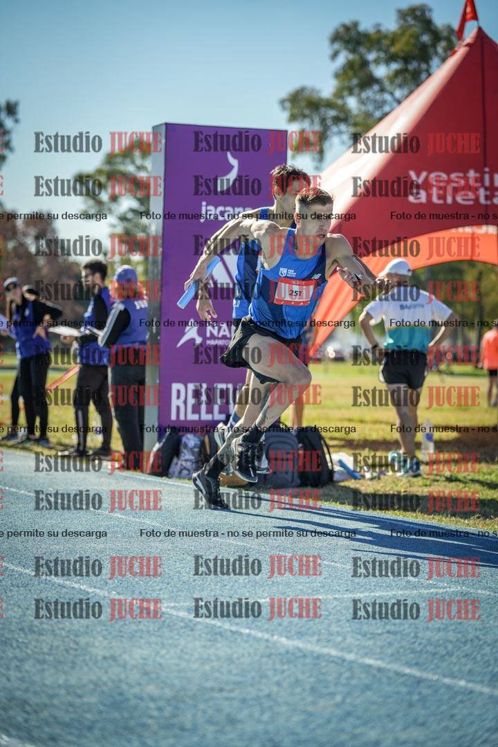 Fotos durante los relevos