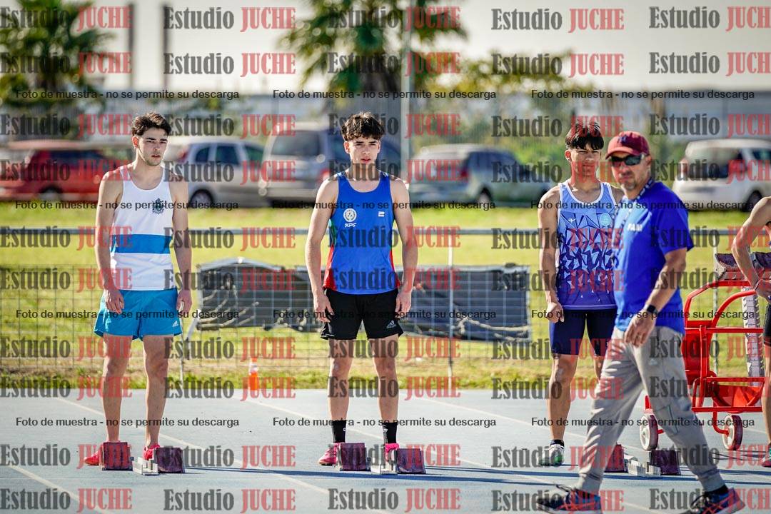 Fotos de los 100 m llanos de varones - FINAL