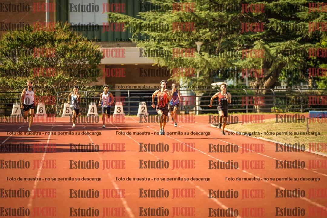 Fotos de los 400 m llanos de varones