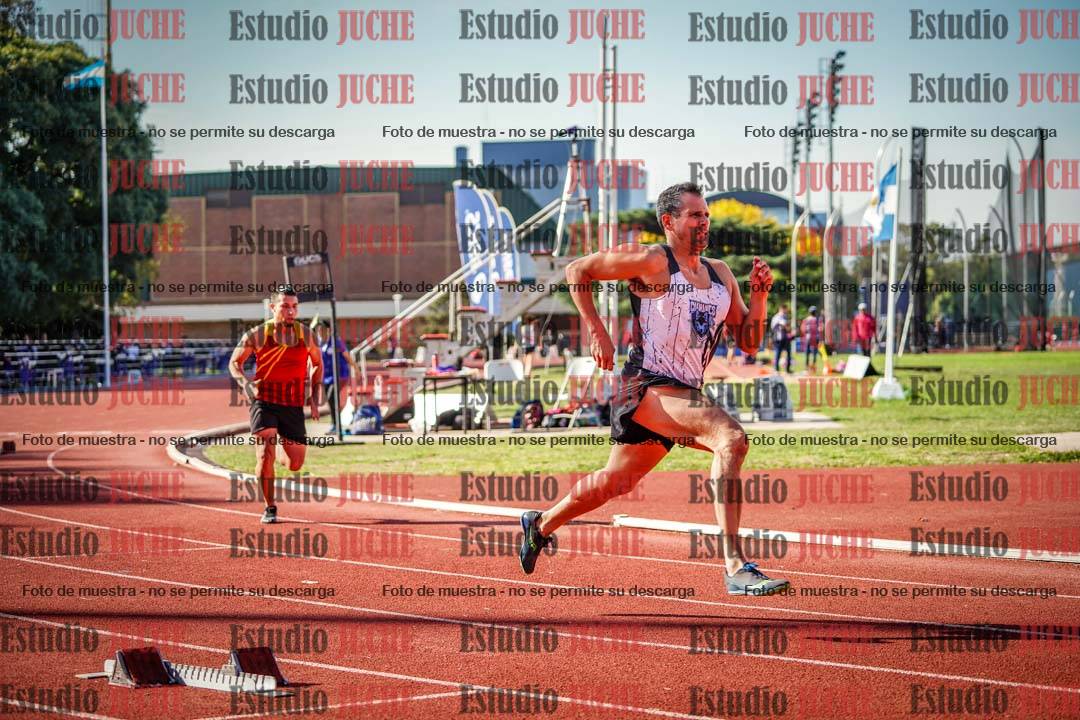 Fotos de los 400 m llanos de varones