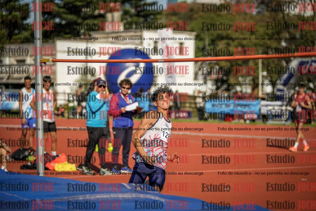 Fotos del salto en alto de varones