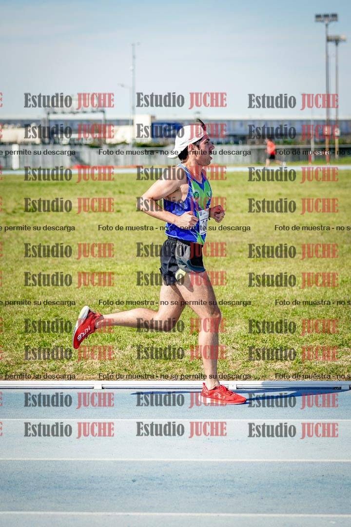 Fotos de los 3000 m llanos de varones