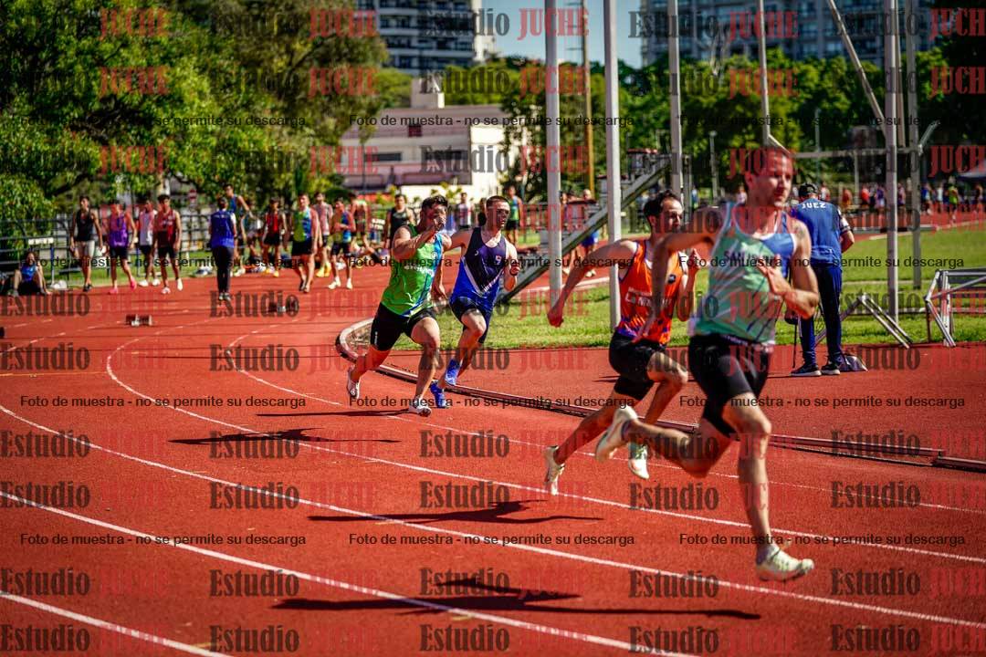 Fotos de los 200 m llanos de varones