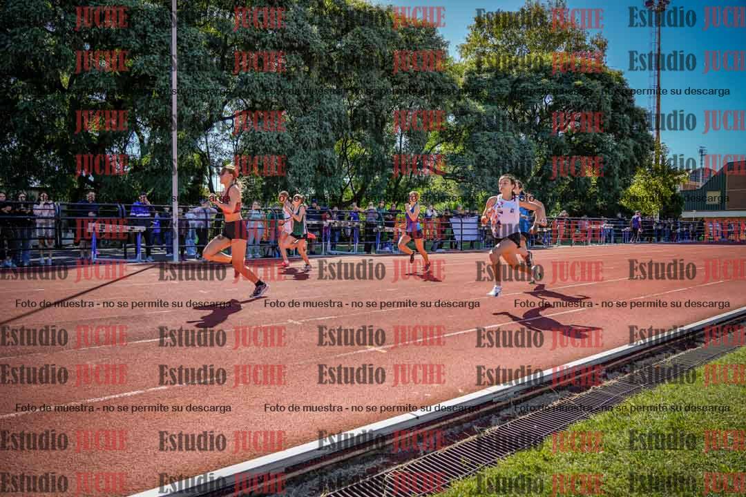 Fotos de los 80 m de mujeres