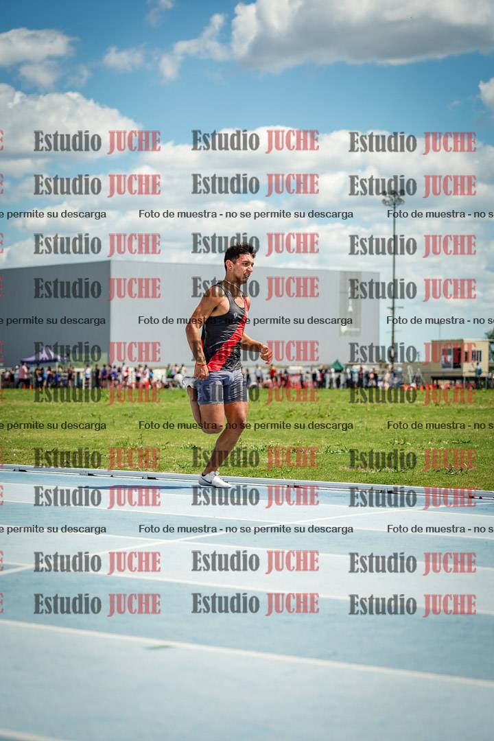 Fotos de los 400 m llanos de varones