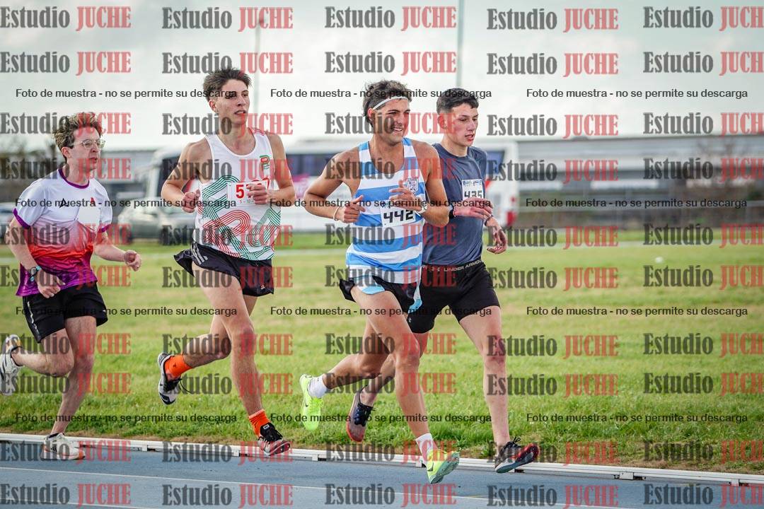 Fotos de los 5000 m llanos de varones