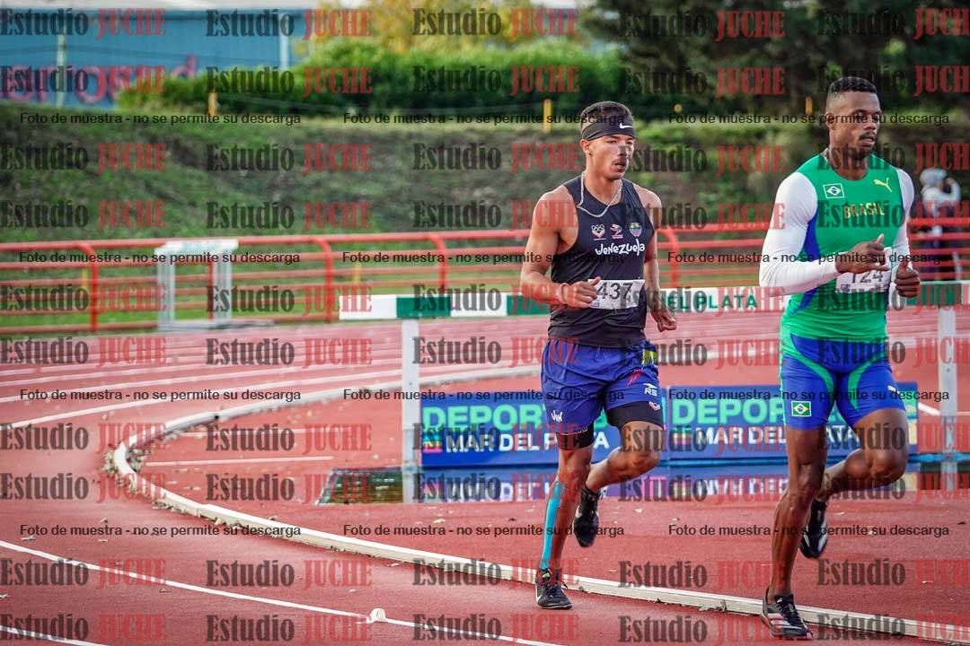 Fotos de los 1500 m llanos de varones - deca 10