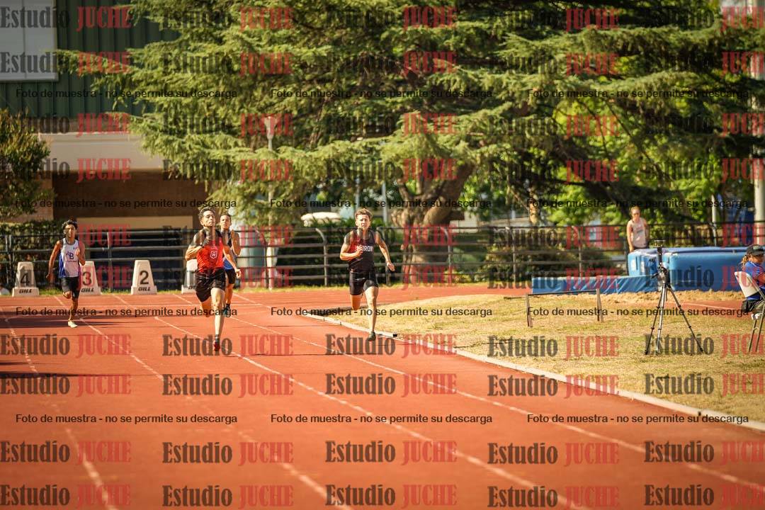 Fotos de los 400 m llanos de varones