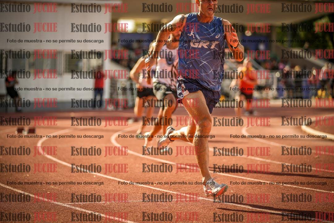 Fotos de los 400 m llanos de varones