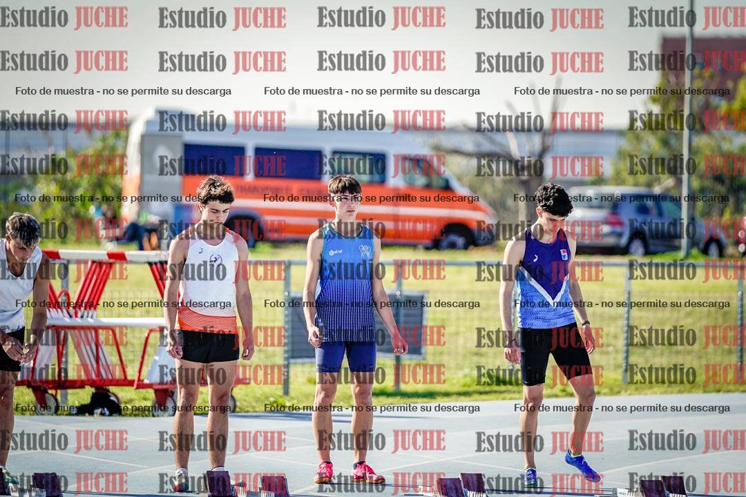 Fotos de los 100 m llanos de varones - FINAL