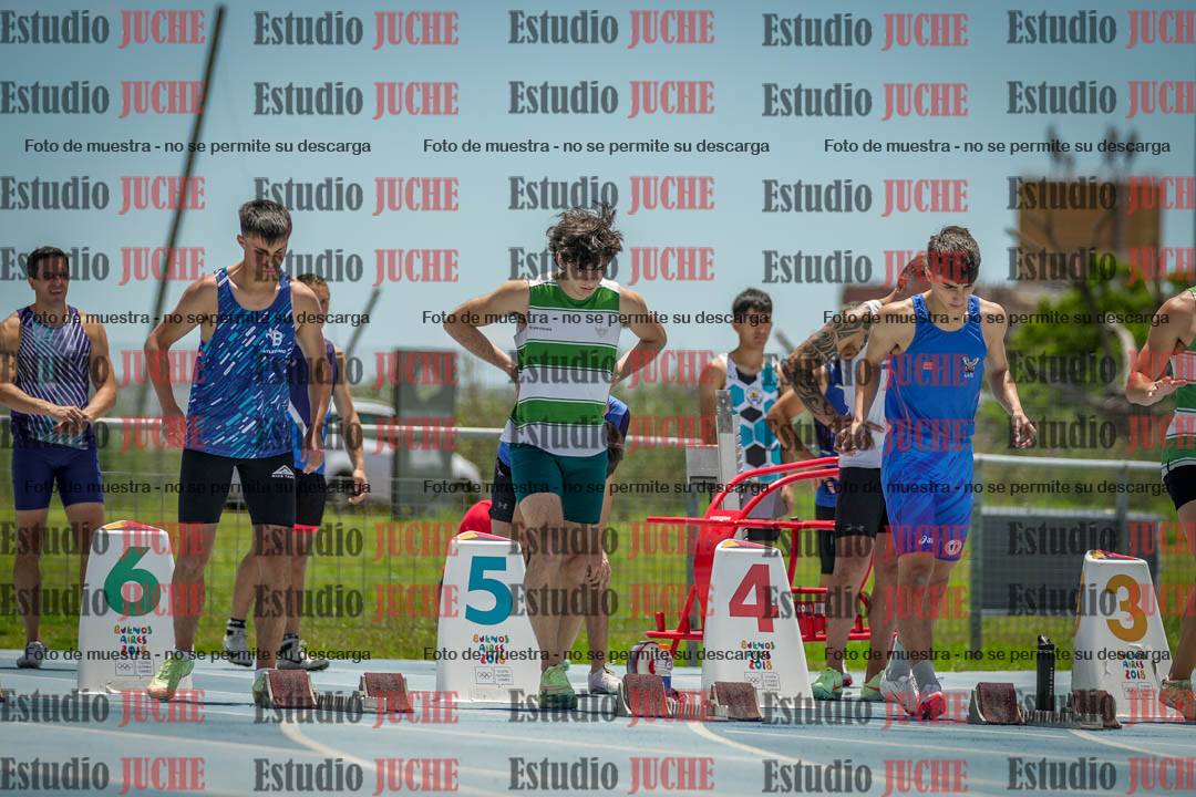 Fotos de los 100 m llanos de varones
