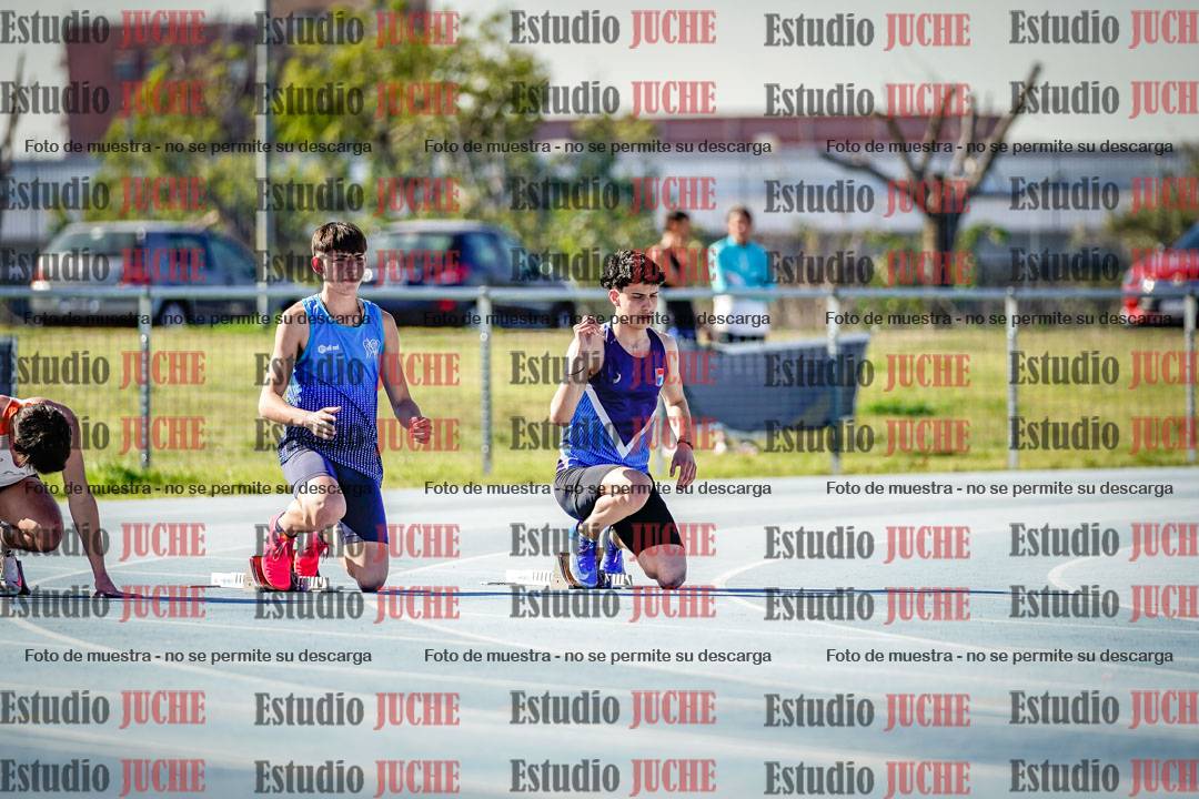 Fotos de los 100 m llanos de varones - FINAL