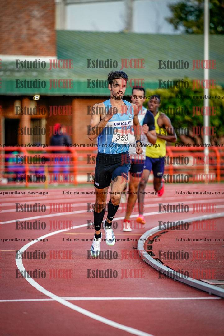 Fotos de los 1500 m llanos de varones - deca 10