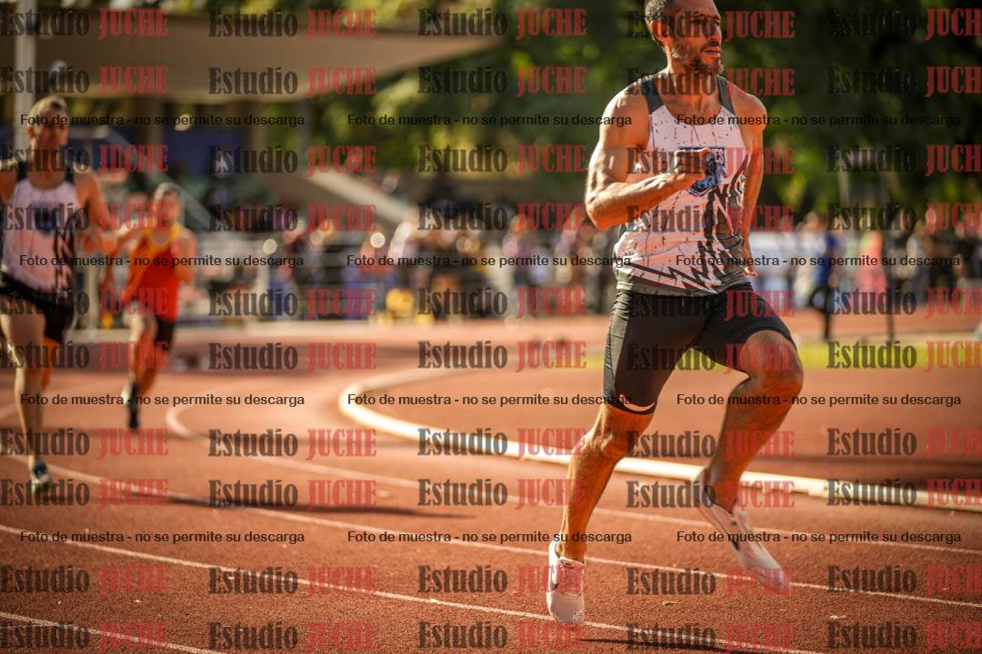 Fotos de los 400 m llanos de varones