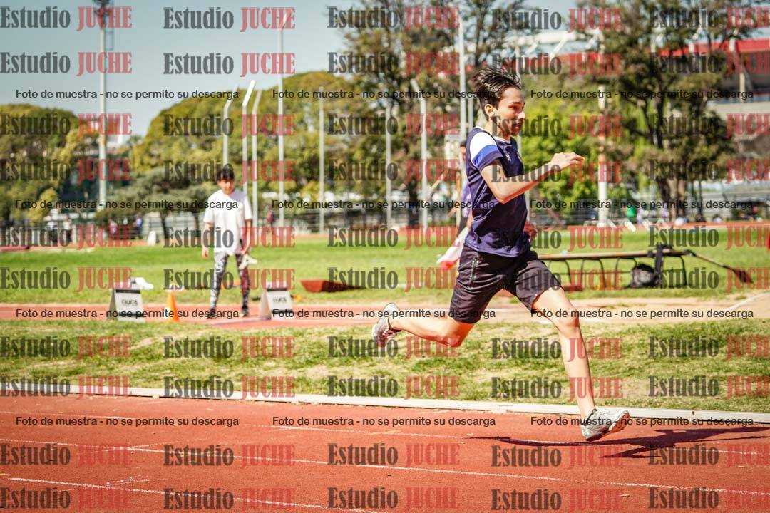Fotos de los 400 m llanos de varones