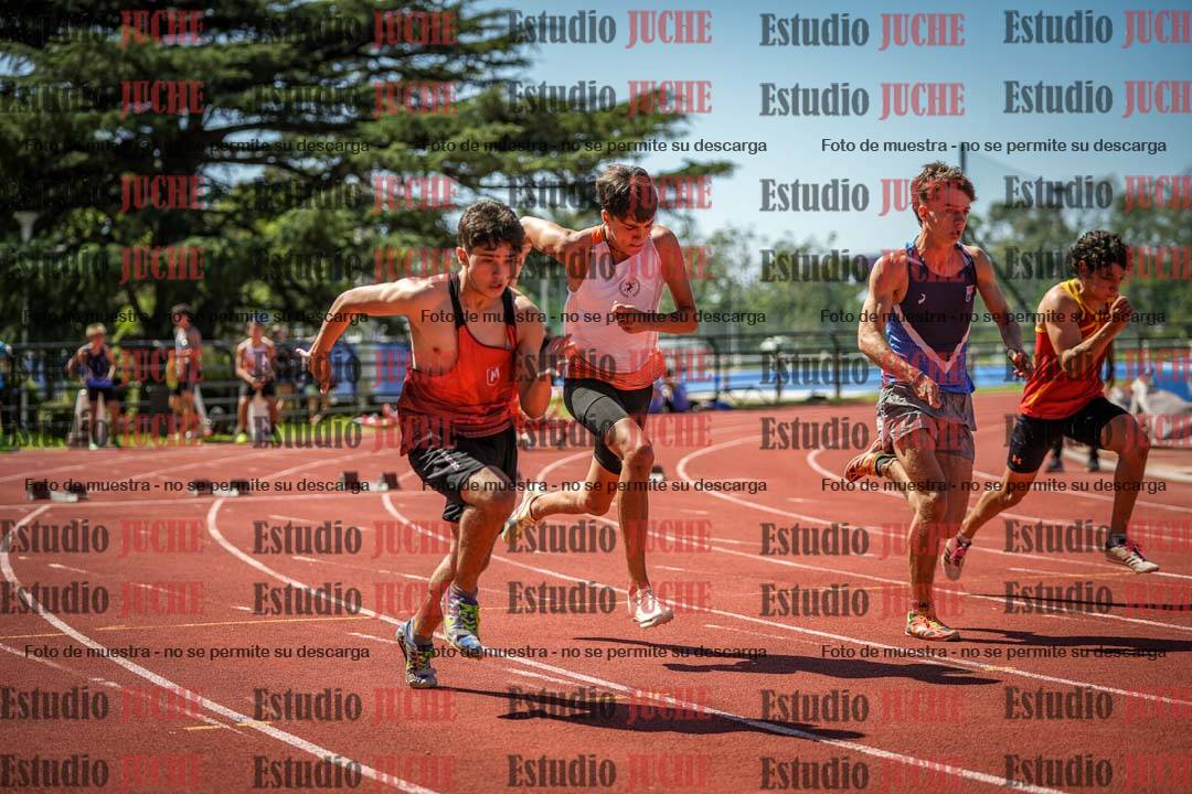 Fotos de los 100 m llanos de varones