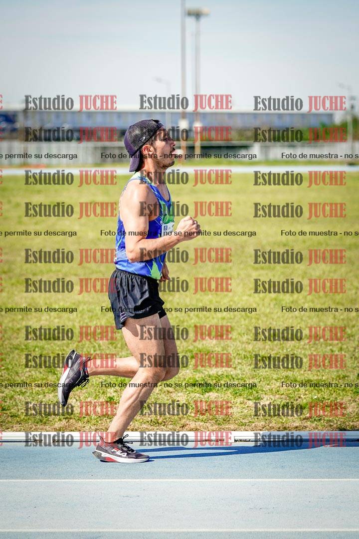 Fotos de los 3000 m llanos de varones